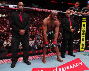 Kamaru Usman Kamaru Usman vs. Joaquin Buckley nombrada Pelea de la Noche del UFC Atlanta